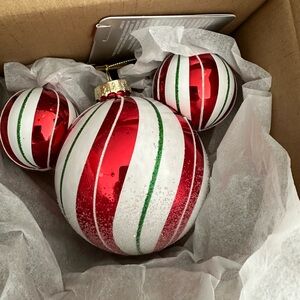 NWT Mickey Mouse head glass ball sketchbook ornament